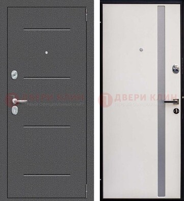 Железная дверь с порошковым напылением и белой МДФ ДП-212 в Ульяновске