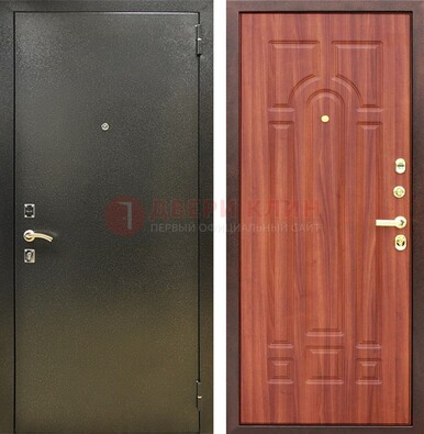 Входная темно-серая дверь с порошковой отделкой и МДФ Миланский орех ДП-281 в Ульяновске