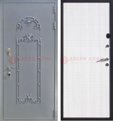 Серая входная дверь с порошковым покрытием ДП-67 в Ульяновске