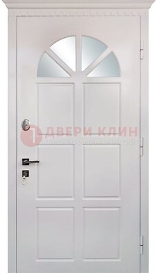 Светлая железная дверь со стеклом ДС-29 в Ульяновске