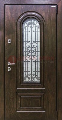 Темная филенчатая железная дверь со стеклом и ковкой ДСК-102 в Ульяновске