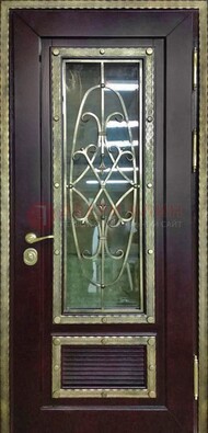 Темная уличная дверь порошок со стеклом и ковкой ДСК-167 в Ульяновске