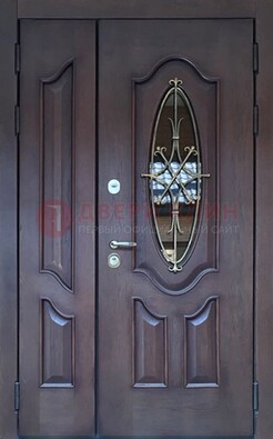 Темная металлическая дверь Винорит со стеклом и ковкой ДСК-239 в Ульяновске